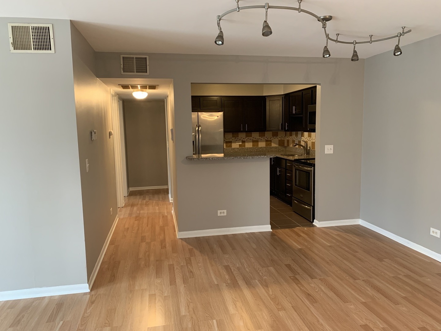 1125 PLEASANT RUN Drive 810