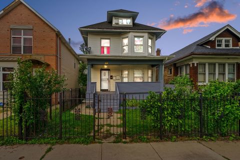5412 W Thomas Street Chicago IL 60651