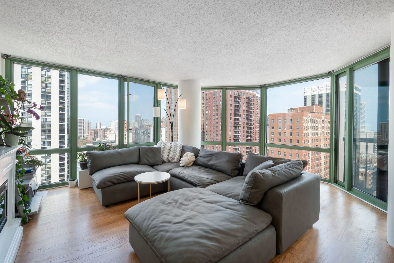 111 W Maple Street 1601