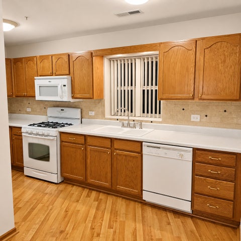 Tiny photo for 27 E Hattendorf Avenue #311, Roselle, IL 60172 (MLS # 12717782)