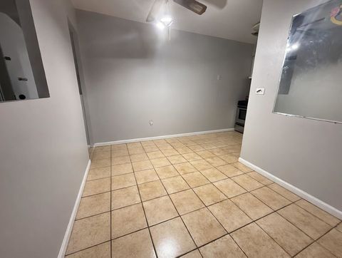 Tiny photo for 1227 S Harlem Avenue #301, Berwyn, IL 60402 (MLS # 12599287)