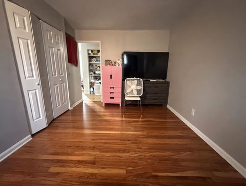 Tiny photo for 1227 S Harlem Avenue #301, Berwyn, IL 60402 (MLS # 12599287)
