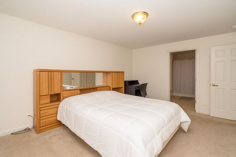 Tiny photo for 8327 Cottonwood Court #8237, Fox Lake, IL 60020 (MLS # 12492551)