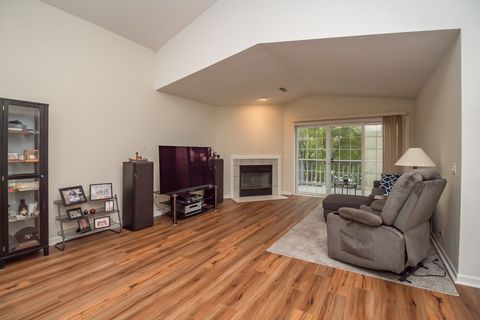 Tiny photo for 8327 Cottonwood Court #8237, Fox Lake, IL 60020 (MLS # 12492551)