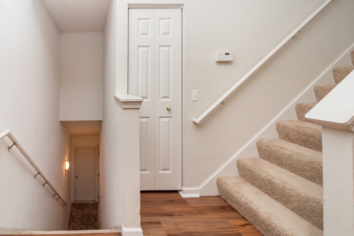 8327 Cottonwood Court 8237