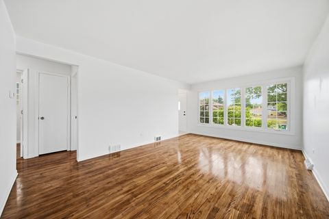 Tiny photo for 11857 S Lawler Avenue, Alsip, IL 60803 (MLS # 12655847)