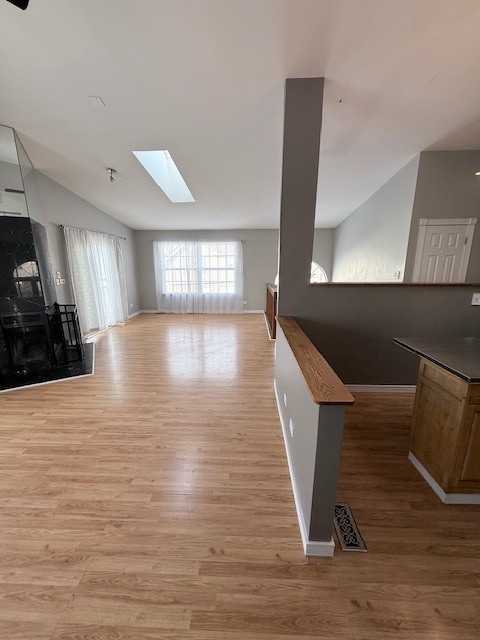 Frankfort, Illinois 60423, United States, 2 Bedrooms Bedrooms, ,2 BathroomsBathrooms,Residential,Active,242036