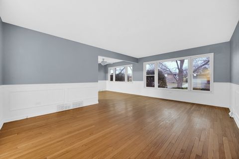 Tiny photo for 16906 Dobson Court, South Holland, IL 60473 (MLS # 12579340)