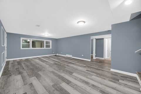 Tiny photo for 16906 Dobson Court, South Holland, IL 60473 (MLS # 12579340)