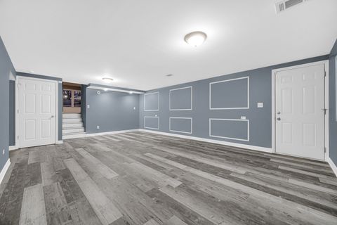 Tiny photo for 16906 Dobson Court, South Holland, IL 60473 (MLS # 12579340)