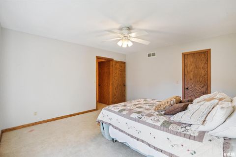 Tiny photo for 3800 14TH Street, Rock Island, IL 61201 (MLS # QC4268485)