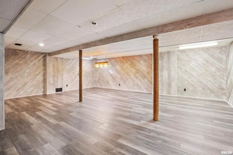 Tiny photo for 3800 14TH Street, Rock Island, IL 61201 (MLS # QC4268485)