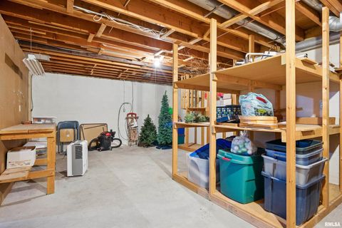 Tiny photo for 3800 14TH Street, Rock Island, IL 61201 (MLS # QC4268485)