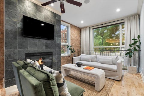 Tiny photo for 1355 W Erie Street #1, Chicago, IL 60622 (MLS # 12681922)