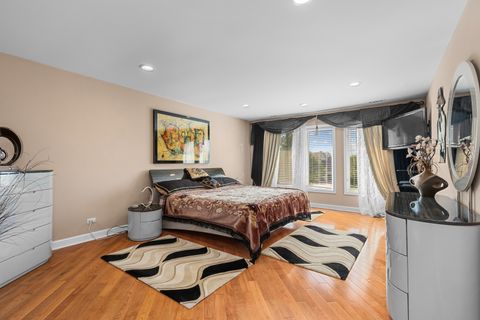 Tiny photo for 1983 WILSHIRE Court, Buffalo Grove, IL 60089 (MLS # 12648176)