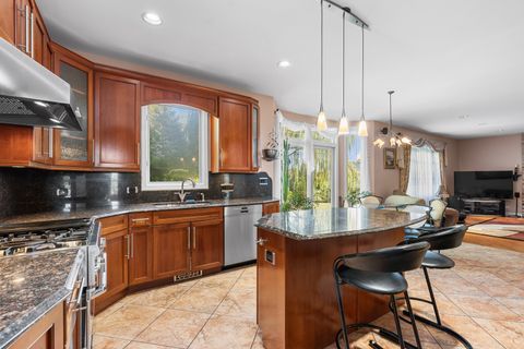 Tiny photo for 1983 WILSHIRE Court, Buffalo Grove, IL 60089 (MLS # 12648176)