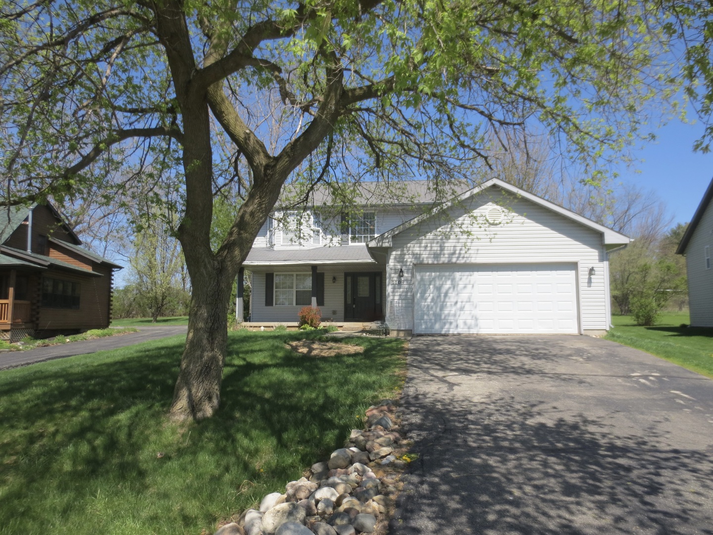 1109 Candlewick Drive