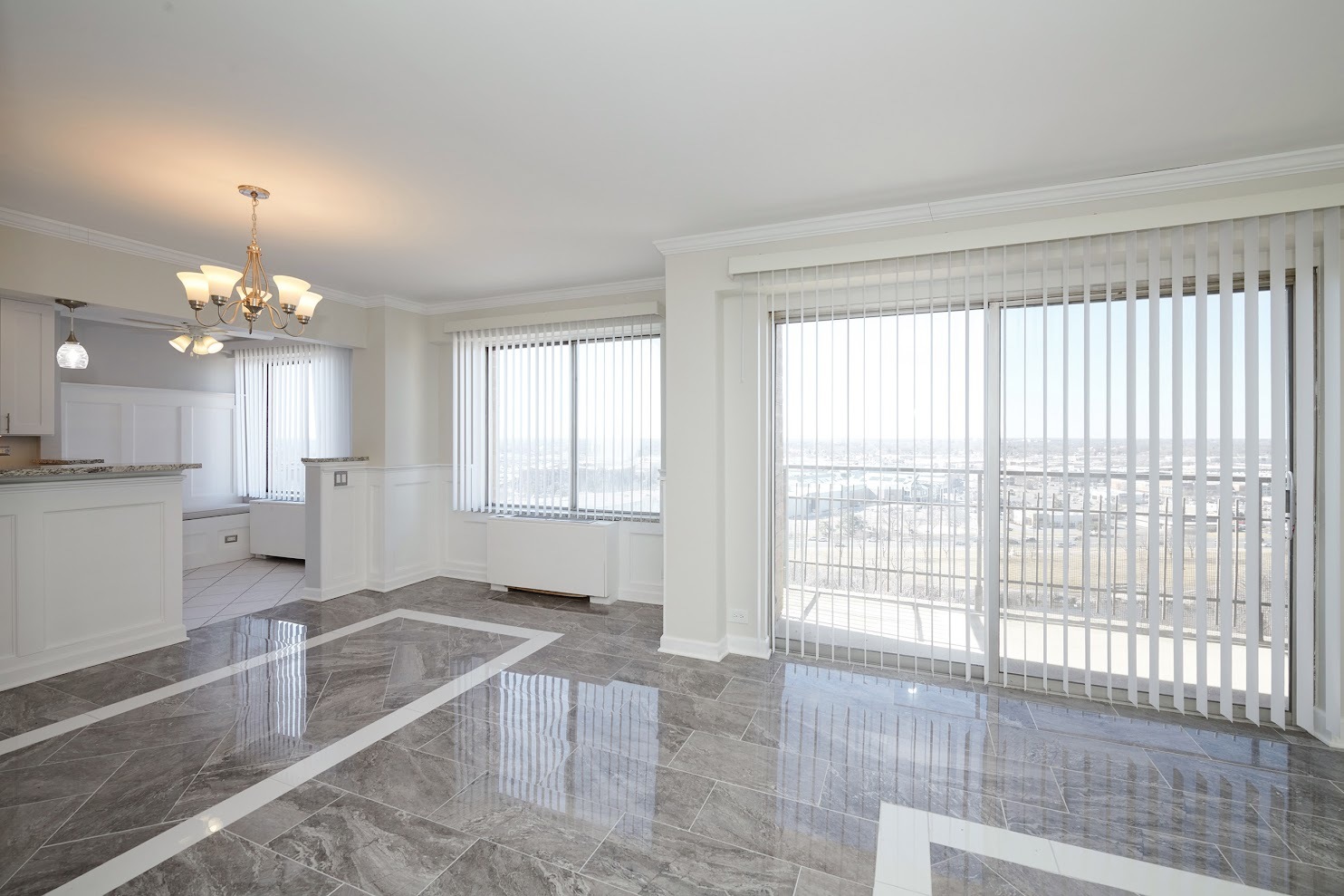 7033 N Kedzie Avenue 1704