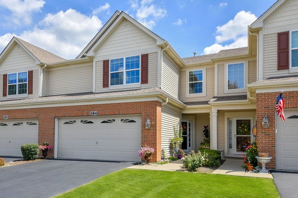 184 BIRCH LN, SAINT CHARLES, IL 60175 - Image 3384d6be97b6bd2f828f53dce95a7dd5/4136408465