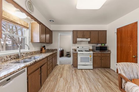 Tiny photo for 722 Countryside Drive, Wheaton, IL 60187 (MLS # 12537822)