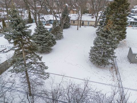 Tiny photo for 722 Countryside Drive, Wheaton, IL 60187 (MLS # 12537822)