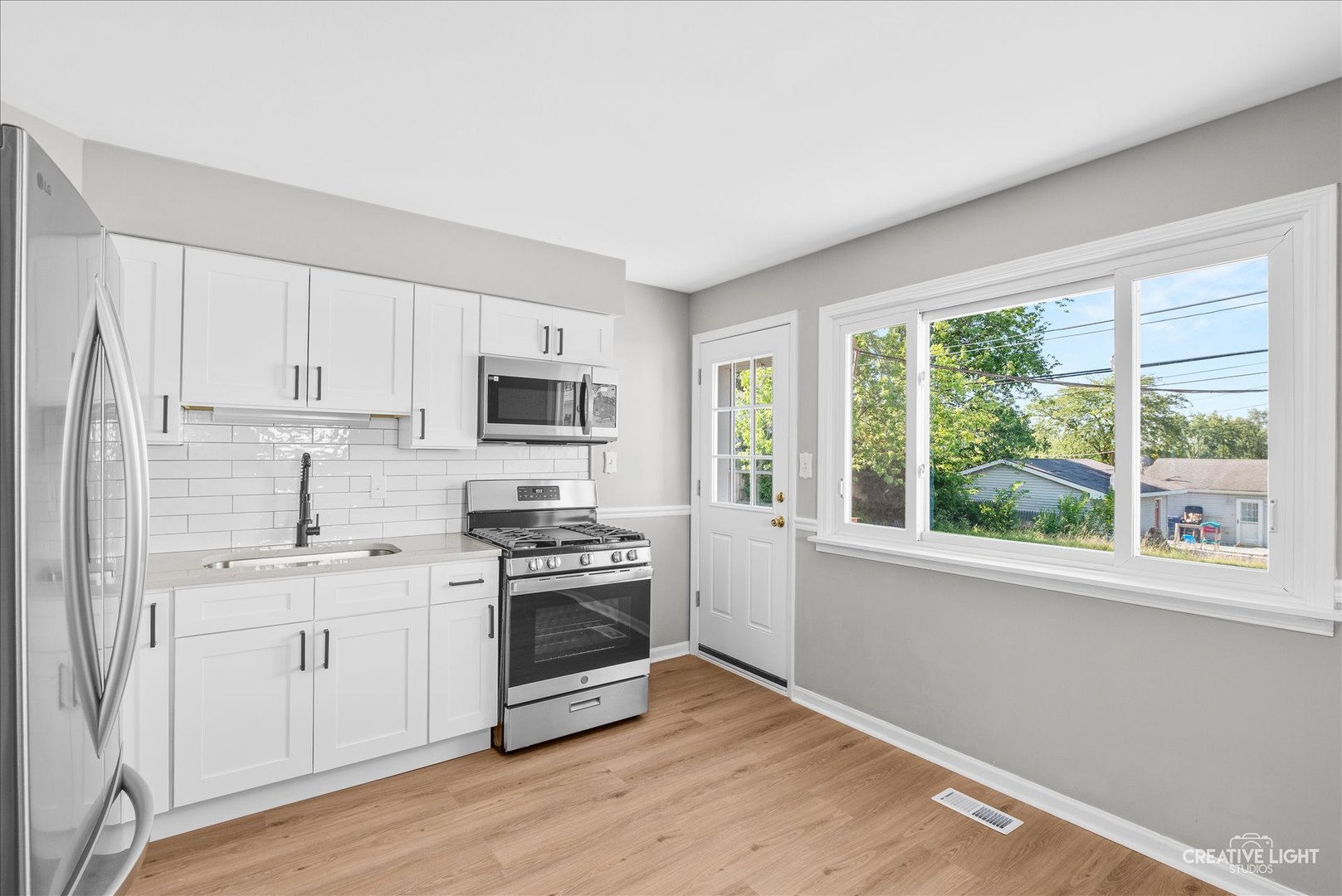 9223 Willow Lane