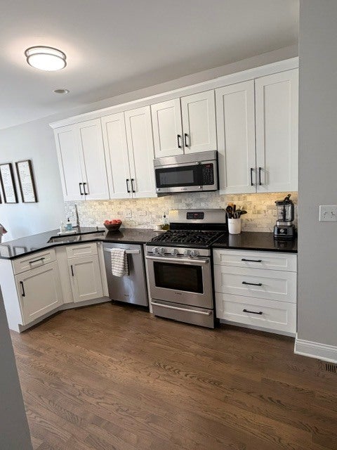 Tiny photo for 541 GOODWIN Drive, Bolingbrook, IL 60440 (MLS # 12778687)