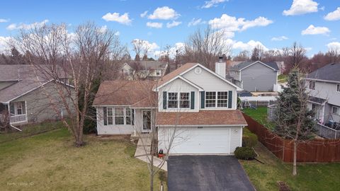 Photo of 2103 Windcrest Lane, Joliet, IL 60431 (MLS # 12609008)