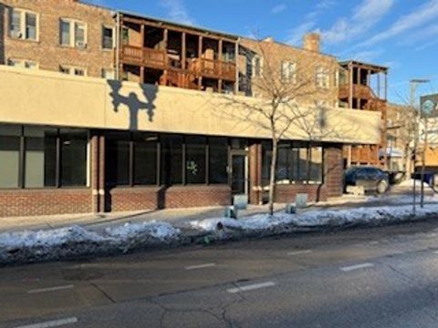 1724 W Lawrence Avenue Chicago IL 60640