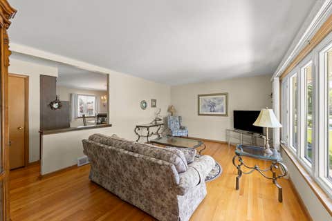 Tiny photo for 261 S Mayfair Place, Chicago Heights, IL 60411 (MLS # 12701860)