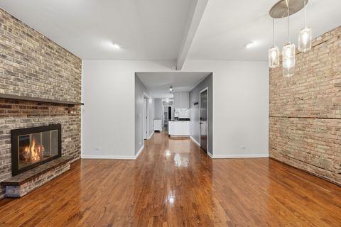 Tiny photo for 1030 W Byron Street #3W, Chicago, IL 60613 (MLS # 12671834)