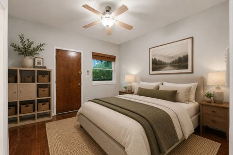 Tiny photo for 1030 W Byron Street #3W, Chicago, IL 60613 (MLS # 12671834)