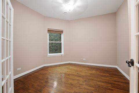 Tiny photo for 1030 W Byron Street #3W, Chicago, IL 60613 (MLS # 12671834)