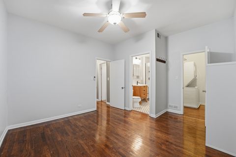 Tiny photo for 1030 W Byron Street #3W, Chicago, IL 60613 (MLS # 12671834)