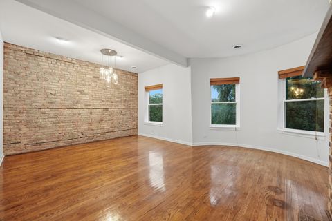 Tiny photo for 1030 W Byron Street #3W, Chicago, IL 60613 (MLS # 12671834)