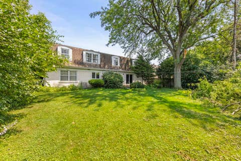 Tiny photo for 4726 Howard Avenue, Western Springs, IL 60558 (MLS # 12705604)