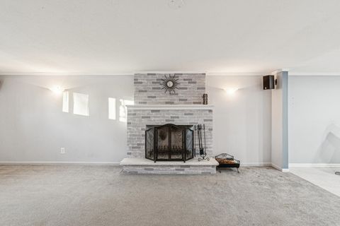 Tiny photo for 2945 S Scott Street, Des Plaines, IL 60018 (MLS # 12528347)