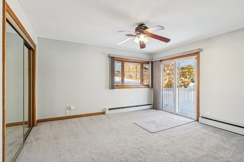 Tiny photo for 2945 S Scott Street, Des Plaines, IL 60018 (MLS # 12528347)