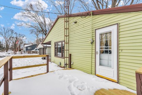 Tiny photo for 2314 1/2 E Main Street, Urbana, IL 61802 (MLS # 12548513)