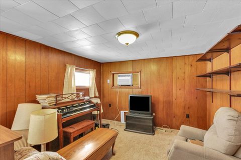 Tiny photo for 2314 1/2 E Main Street, Urbana, IL 61802 (MLS # 12548513)
