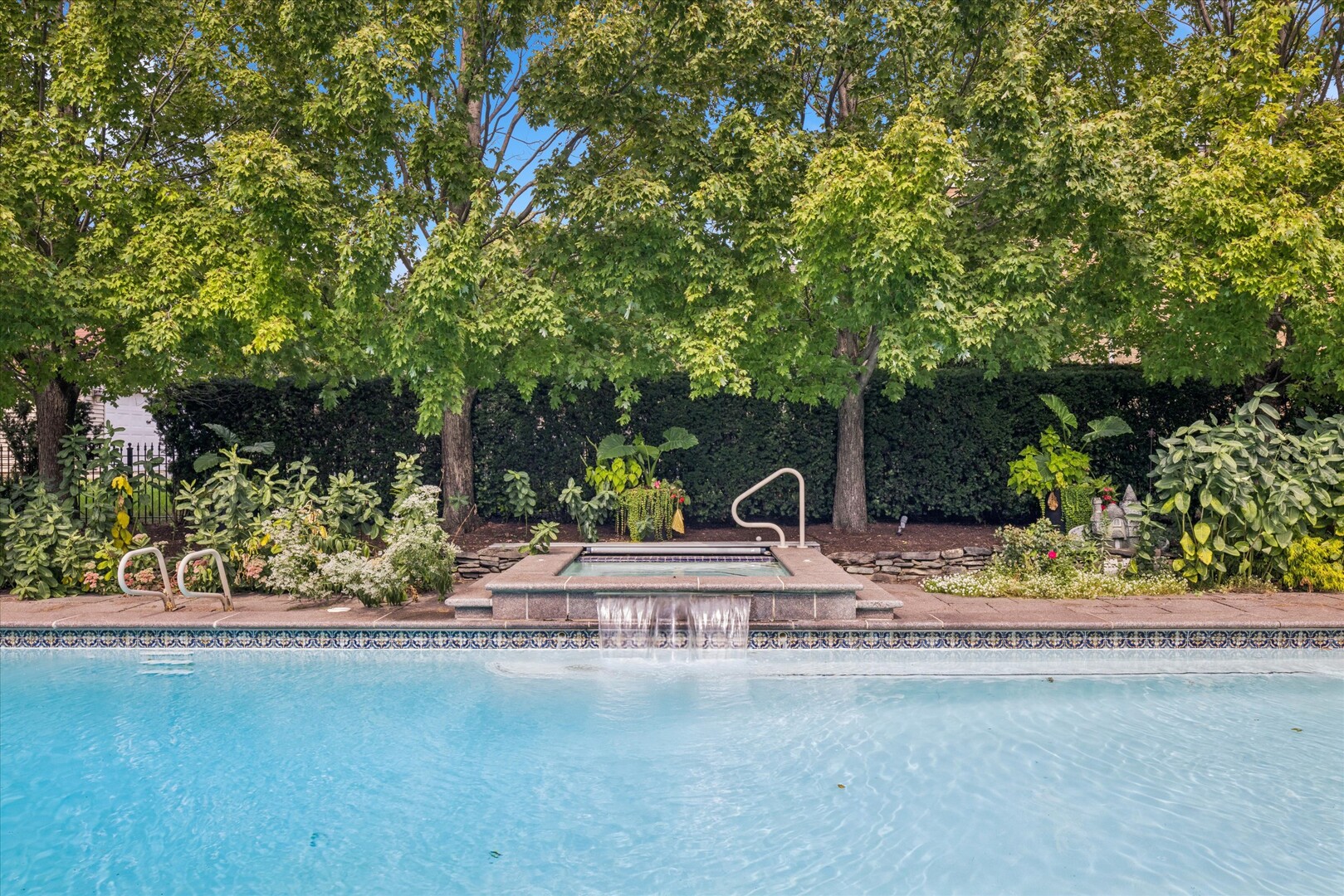 500 S KENILWORTH Avenue