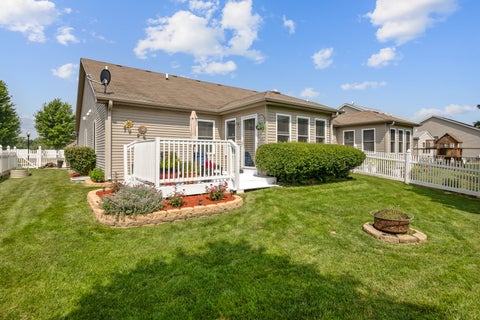 Tiny photo for 823 Karen Drive #823, Hampshire, IL 60140 (MLS # 12715569)