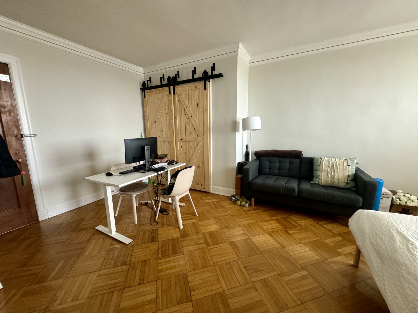 2000 N Lincoln Park West 815