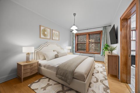 Tiny photo for 1352 E MADISON PARK Park #2, Chicago, IL 60615 (MLS # 12472856)