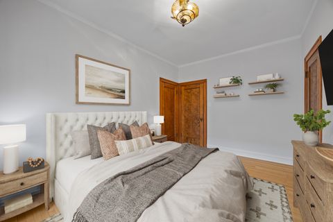 Tiny photo for 1352 E MADISON PARK Park #2, Chicago, IL 60615 (MLS # 12472856)