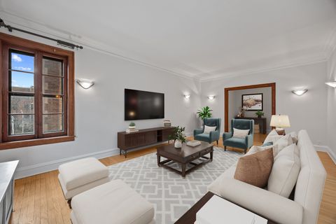 Tiny photo for 1352 E MADISON PARK Park #2, Chicago, IL 60615 (MLS # 12472856)