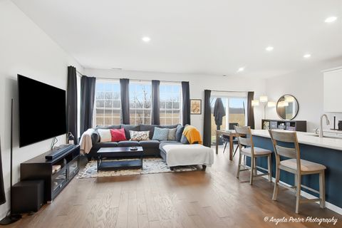 Tiny photo for 1213 Draper Road, McHenry, IL 60050 (MLS # 12586607)