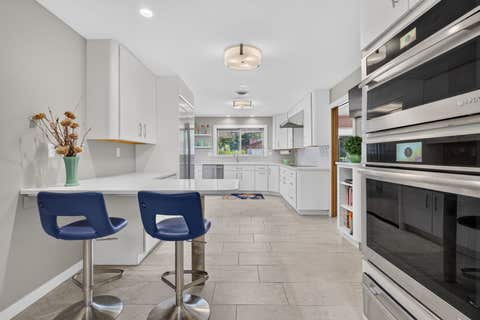 Tiny photo for 601 Marion Avenue, St. Charles, IL 60174 (MLS # 12712050)