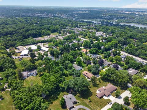Tiny photo for 601 Marion Avenue, St. Charles, IL 60174 (MLS # 12712050)