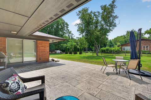 Tiny photo for 601 Marion Avenue, St. Charles, IL 60174 (MLS # 12712050)